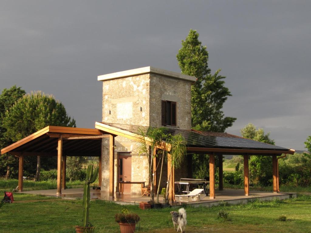Agriturismo Torre Del Golfo Cropani Exteriör bild