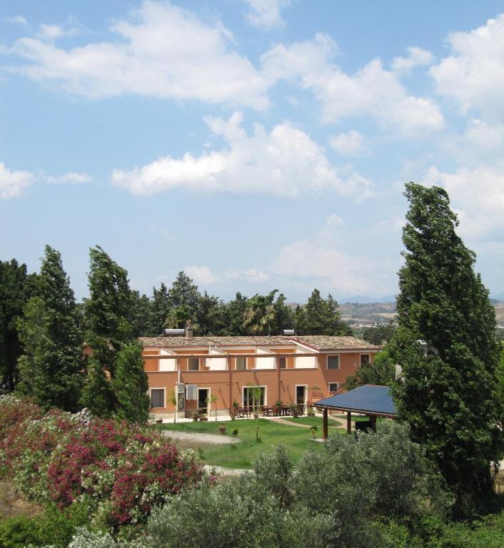 Agriturismo Torre Del Golfo Cropani Exteriör bild