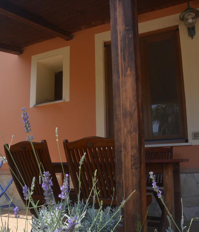 Agriturismo Torre Del Golfo Cropani Exteriör bild